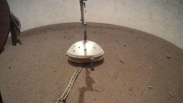InSight's Seismometer Now Has a Cozy Shelter on Mars