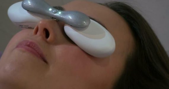 Futuristic eye-mask promises to relieve digital eye-strain