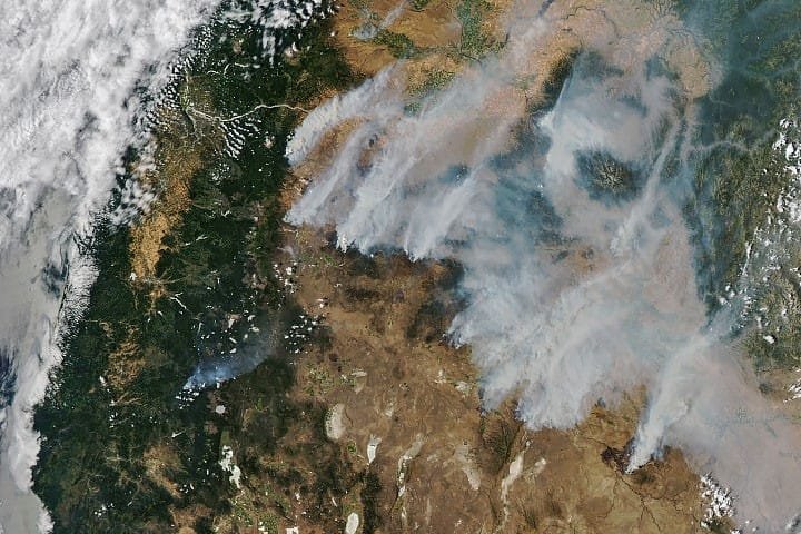 Smoke Blankets Oregon - NASA Science