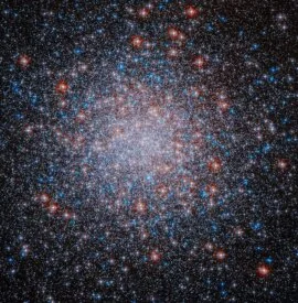 Hubble Captures Star-Studded Cluster - NASA